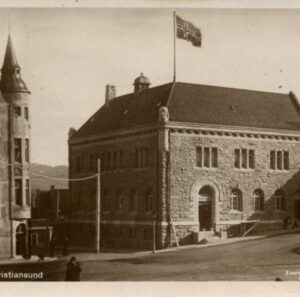 Loennechen Bokhandel 010