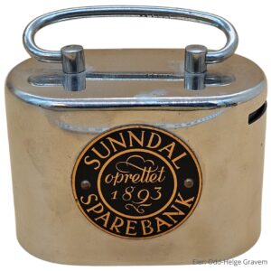 Sunndal Sparebank 13